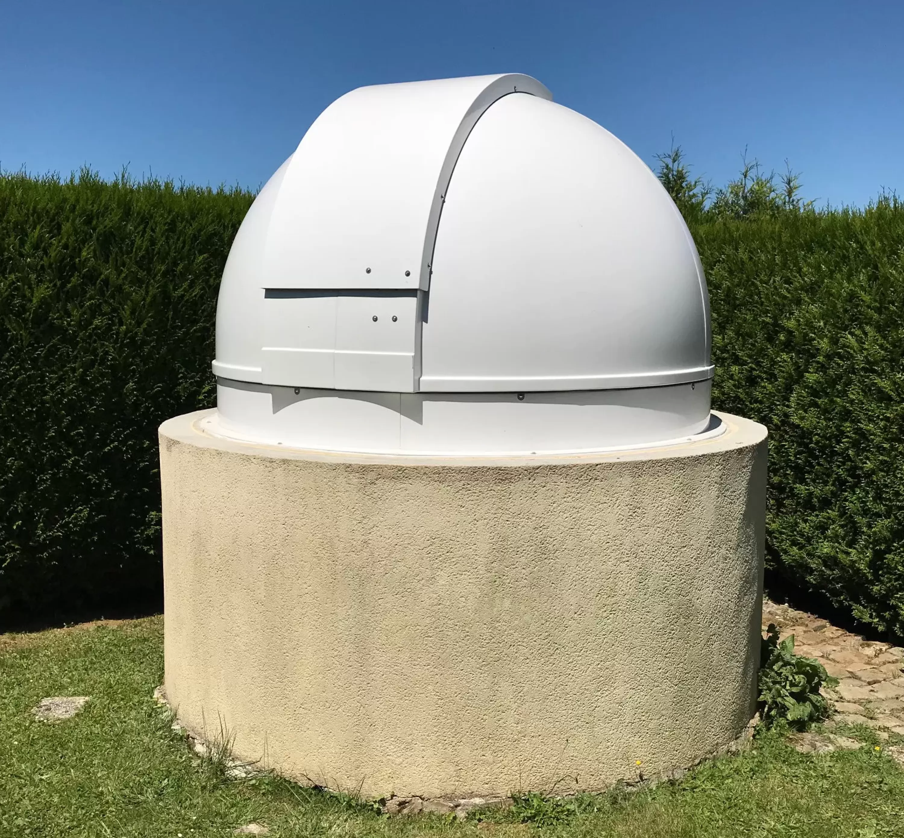 Best Bresser PULSAR DOMES 2.2m Observatorium GEN II - niedrige Bauform